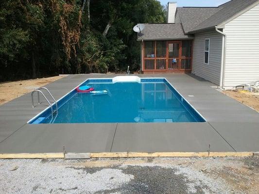 excellent concrete pool deck