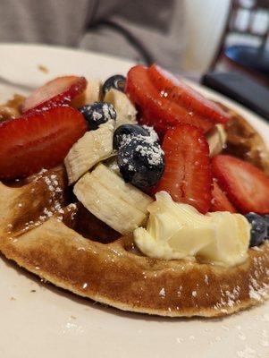 Waffle with fresh fruit