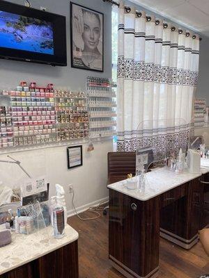 Colors and nail area