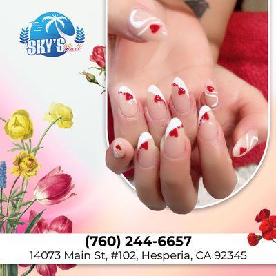 We offer you a sophisticated service that will make you feel like a queen. With our nail salon, we will bring out the best in you with our