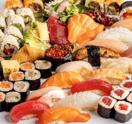 Itani Sushi offers a range of nigiri, sashimi, maki rolls, and platters full of all of the above.