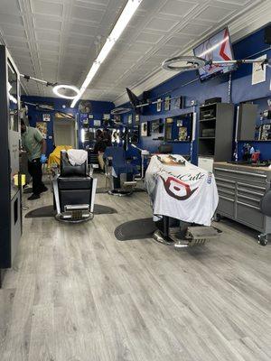 Front Line Of Fresh Barbershop