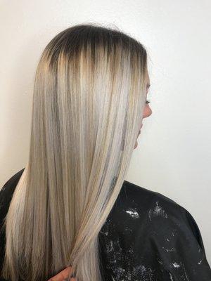 Balayage with shadow root