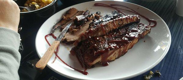 Brisket and ribs sampler sans the brisket