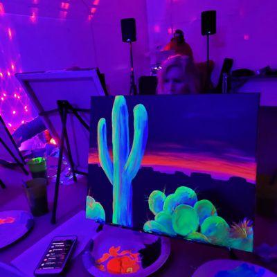 Paint and Glow Experience