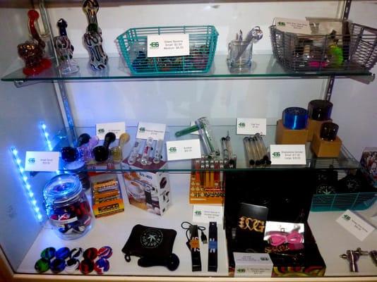 All the accessories you need at Deanz Greenz.