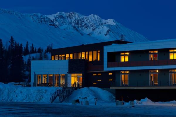 The Tsaina Lodge, located on Thompson Pass, is your premier getaway for Alaskan adventure!