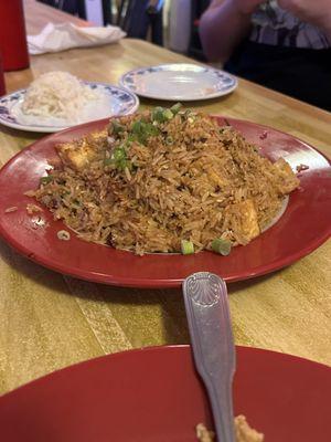 Basil fried rice with tofu