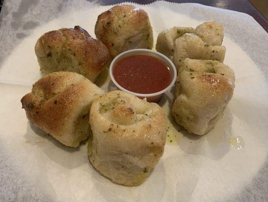 Garlic knots. Good.