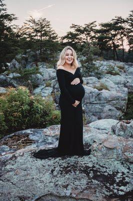 Maternity shoot by Southern Raines Photography SouthernRaines.com