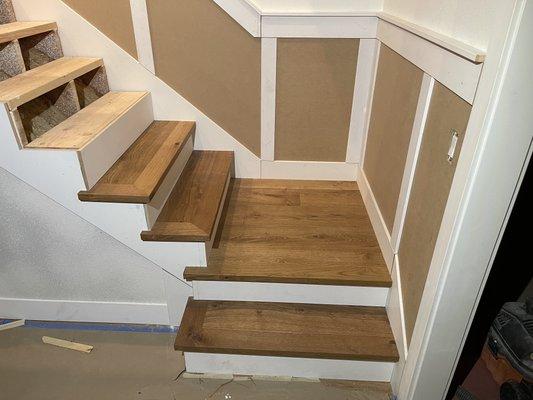 Engineering wood stairs. 
Installation pictures.