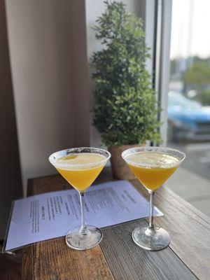 Delicious Pineapple Mango Martini