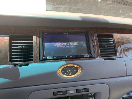 Alpine Double din stereo