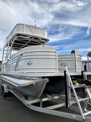 I think I need this too!  A sun deck on TOP of a pontoon boat!  How cool!