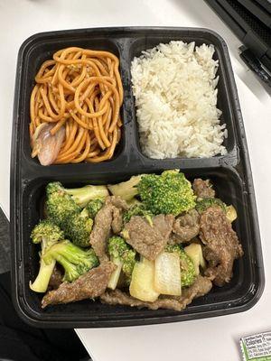 Beef W Broccoli plus rice and Chow Mein