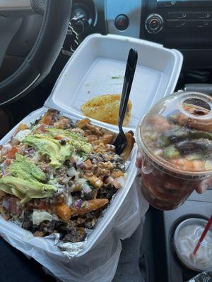 Best shrimp cocktail and carne asada fries I've had in a while!