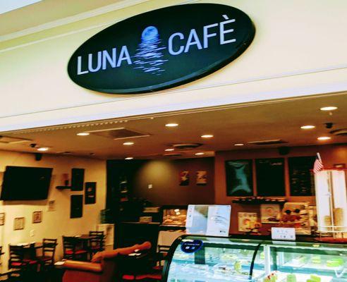 Luna Cafe