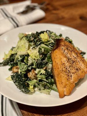 Mediterranean Salad (Dinner Menu) with Salmon