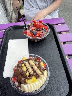 12 oz açaí bowls they were amazing!!