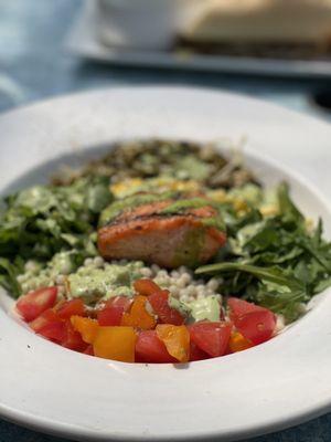 Edge chopped Salad with grilled salmon