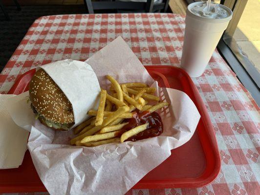 Cheeseburger and fries