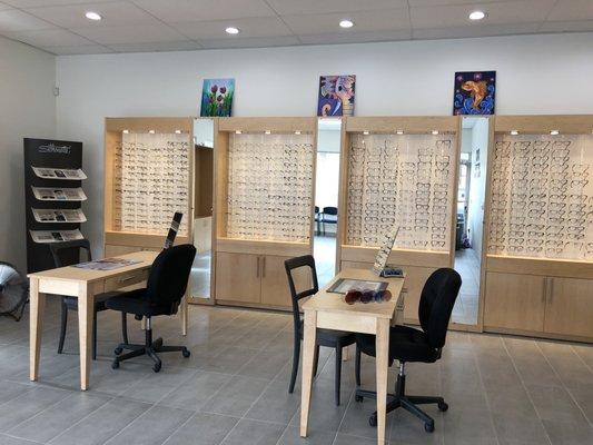 Seating area where our friendly opticians will help our patients go over their visual needs.