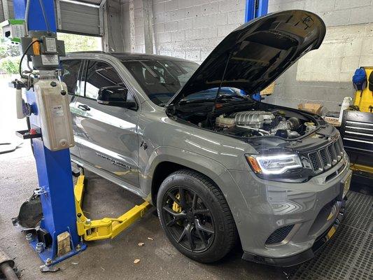 New exhaust on this trackhawk