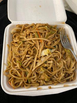 Low mein, HUGE portion but no flavor at all