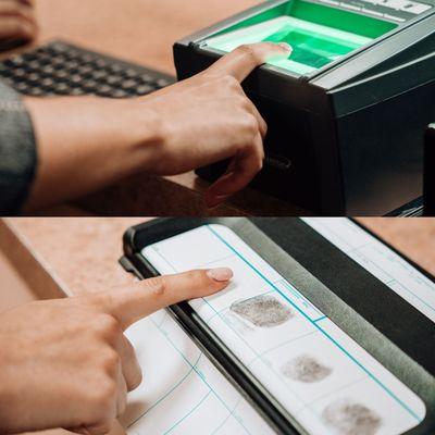 Get LiveScan fingerpritning and ink fingerprinting anytime during business hours. No appointment is needed.