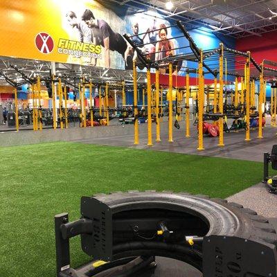 Functional training and turf area