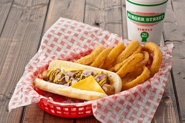 Chili Cheese Dog & Onion Rings