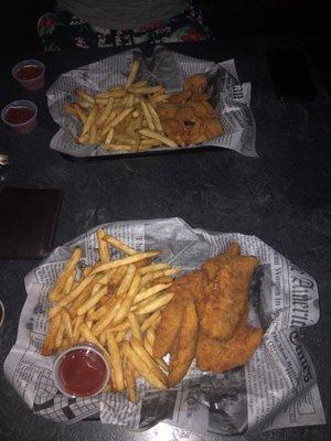 Chicken tender basket and shrimp basket