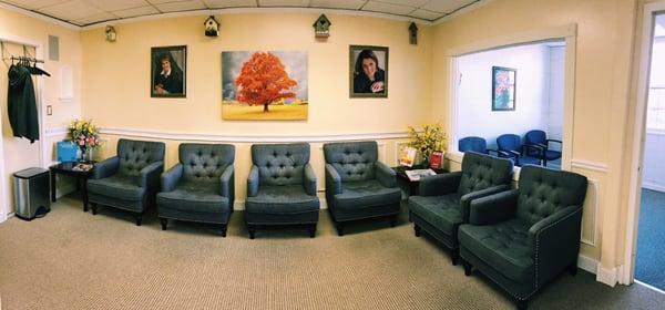 Office waiting room. Very pleasant!