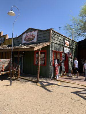 Frontier Town