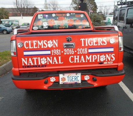 Had to add 2018 , after blowing away Alabama by 4 TD's , to my tailgate and they did another great job for me !! GO TIGERS !!!!!