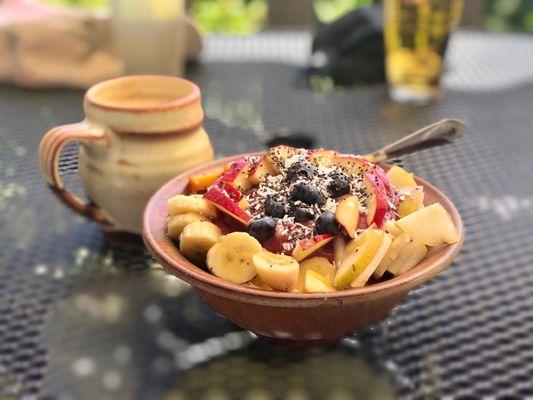 Maple Latte and Smoothie Bowl