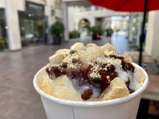 Red bean shaved ice