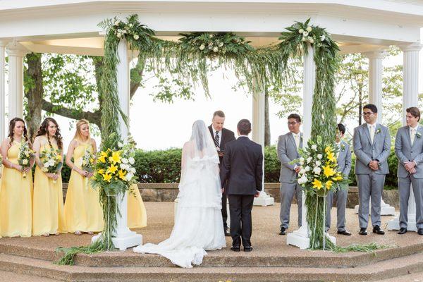 Wedding at Burritt gazebo.  Photo by Erin Lindsey Images Wedding by Helping Hand Parties & Weddings