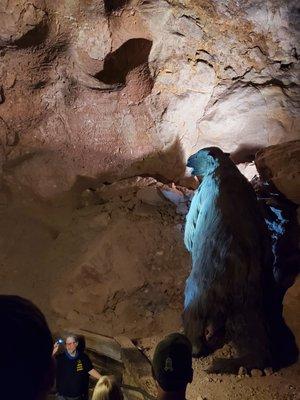 Gurdy, the ground sloth (replica) found at the bottom of the natural entrance.