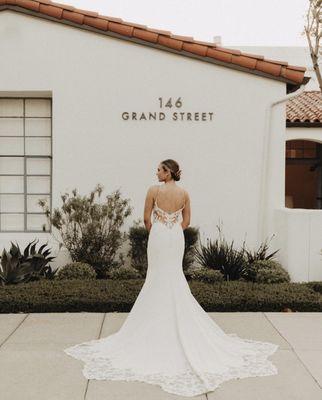 bridal hairstyling