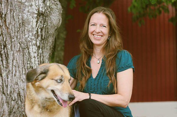 Dr. Alexandra Outlaw Mahn (Dr. Lexie) and her dog, True