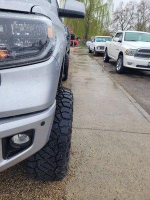 A look down the side to show the exact offset of my wheels that Mike's installed for me. -44 offset.