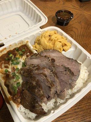 Sliced beef tri-tip plate