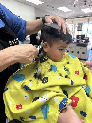 We always have a great experience when we come to this great clips. Everyone is very kind and handles our toddler very gently.