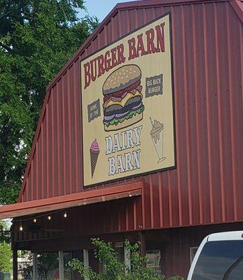 Front of Burger Barn