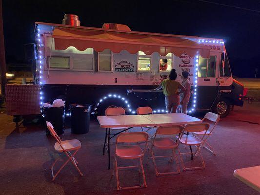 Food truck / outside sitting area