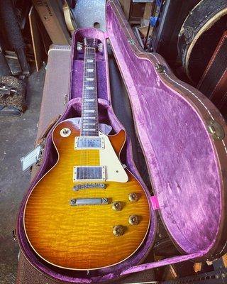 2009 Gibson les Paul R9 50th anniversary 8.24 lbs!!