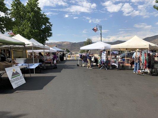 Pretty good vendors at the 2021 Farmers Market