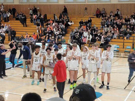 Boys varisty basketball wins CCS!