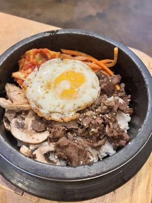 Bulgogi hot stone bowl